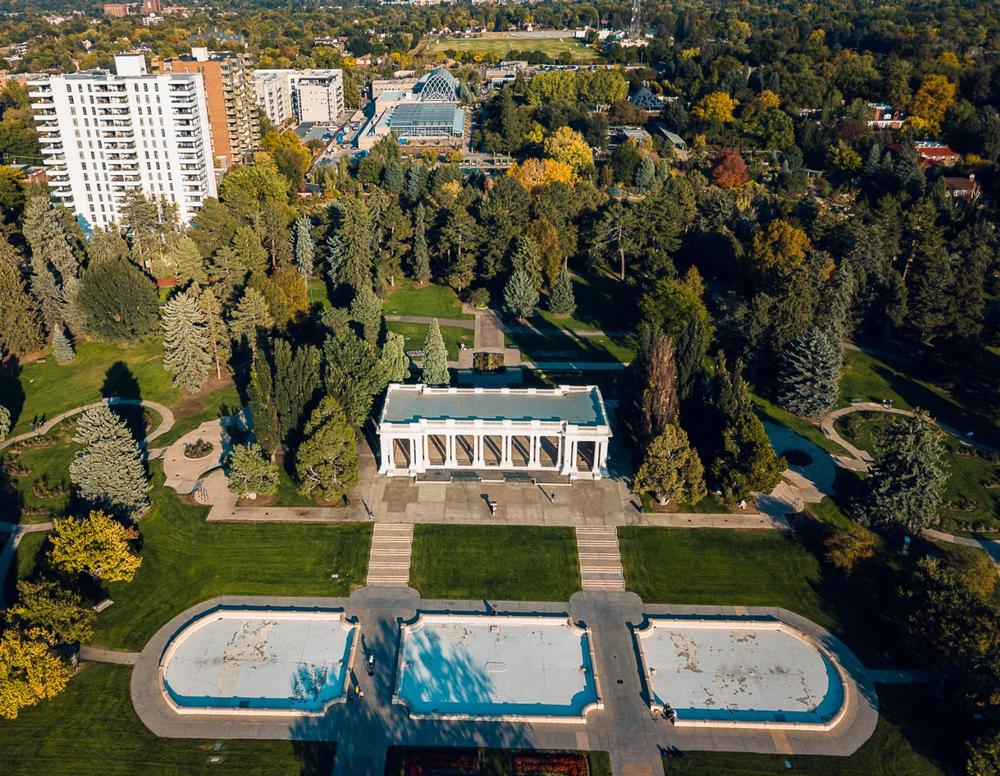 Cheesman Park - 10 minutes southeast of Downtown Denver