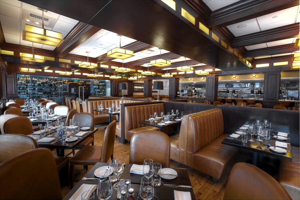 Dine in Classic Style: If You Crave Steakhouse Comfort, Then Book a Table at Mason Street Grill