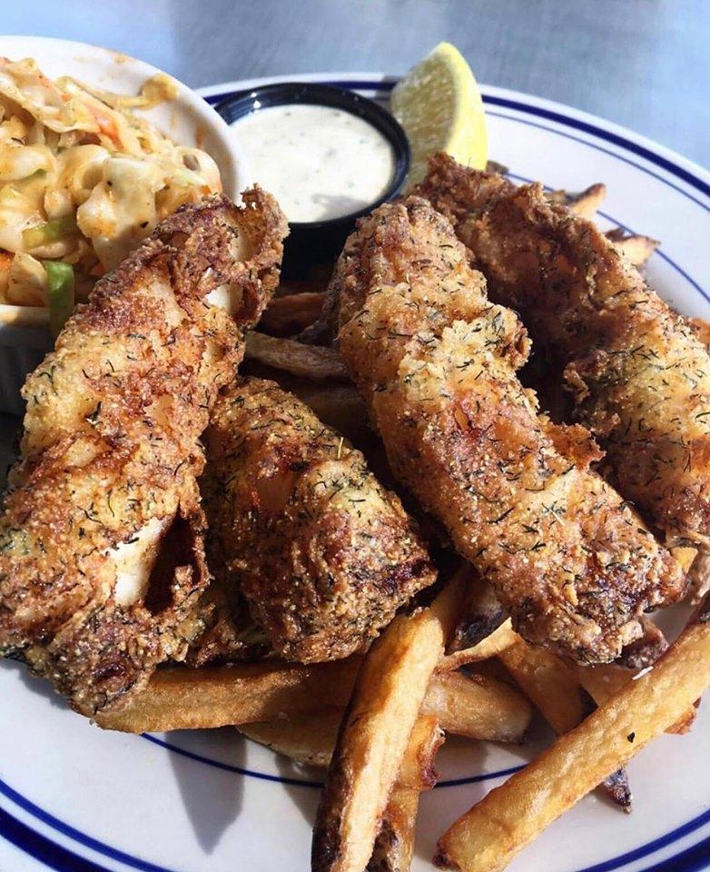 Grab Comfort Food with Character: Brunch and Chill at Comet Cafe