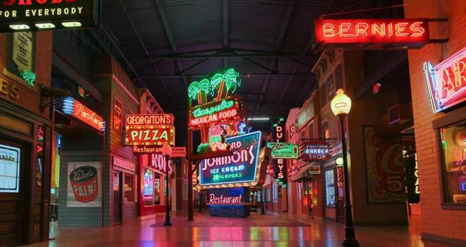 American Sign Museum