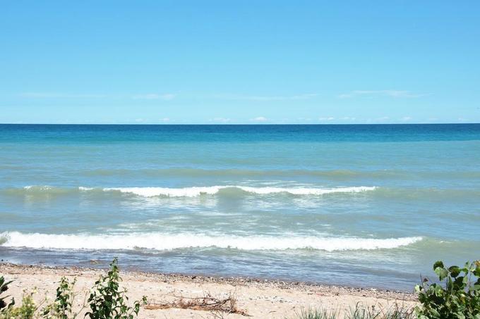 15 Best Michigan Beaches