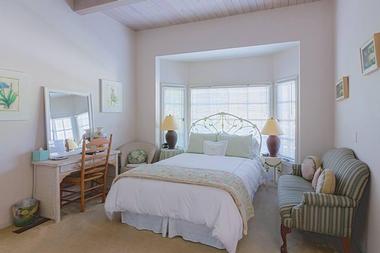 Rooms & Suites