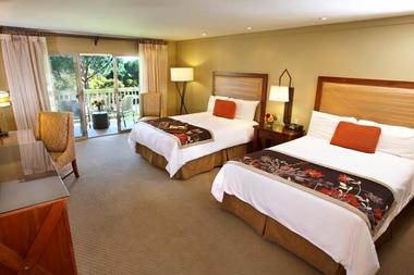 Guest Rooms at Temecula Creek Inn