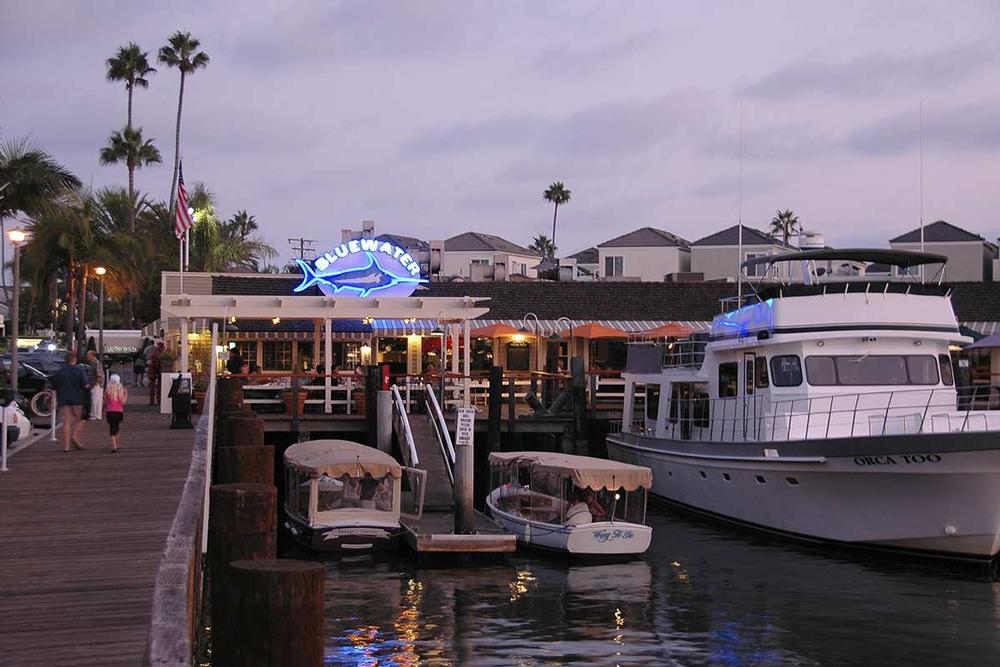 If You’re After a Classic Cali Seafood Fix, Book a Table at Bluewater Grill