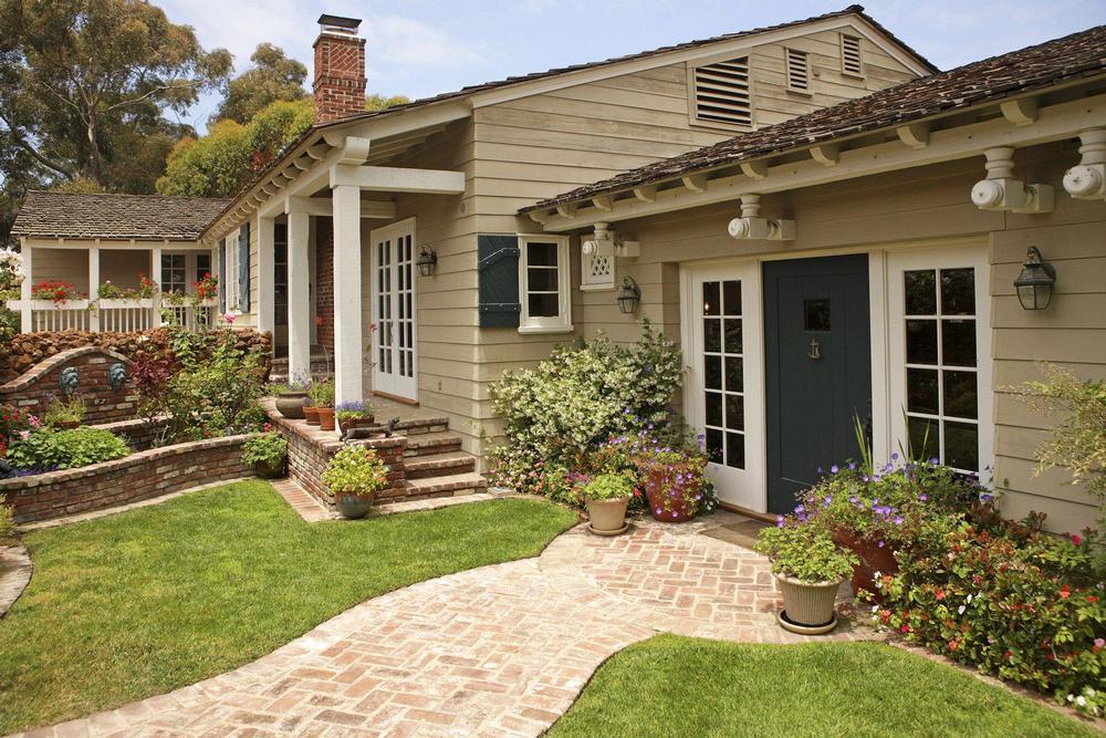 Learn the Story of a Coastal Gem at the La Jolla Historical Society