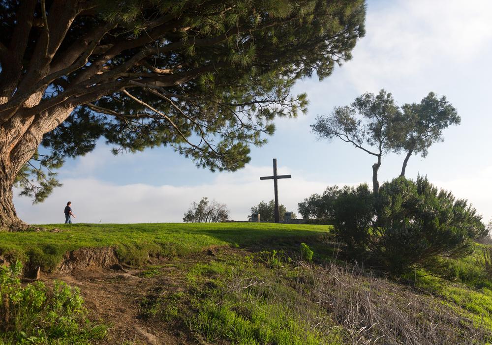Catch a Sunset and Panoramic Views at Serra Cross Park