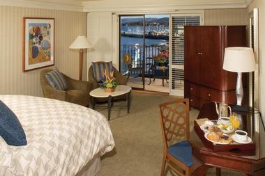 Dining at The Monterey Bay Inn