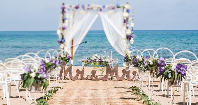 evening beach wedding