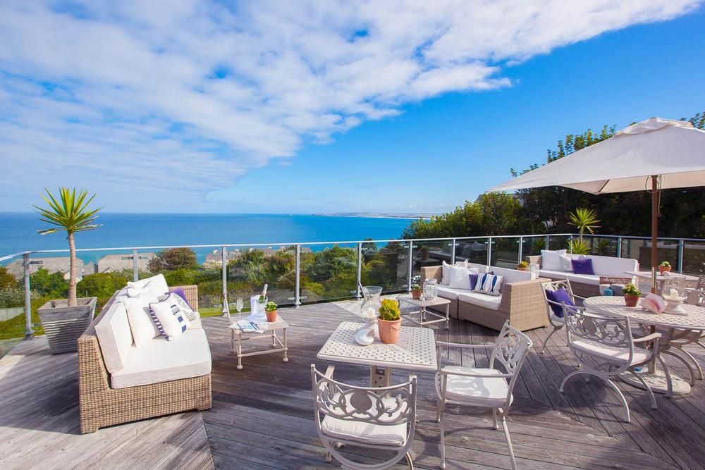 Unwind With Coastal Elegance and Sea Breezes at Boskerris Hotel