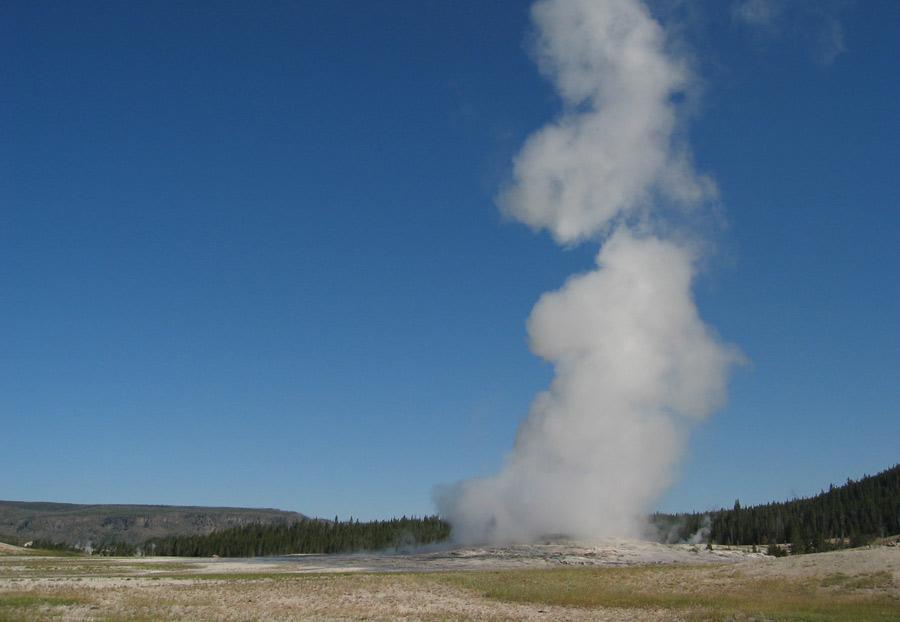 Witness Nature’s Power at Old Faithful and the Upper Geyser Basin