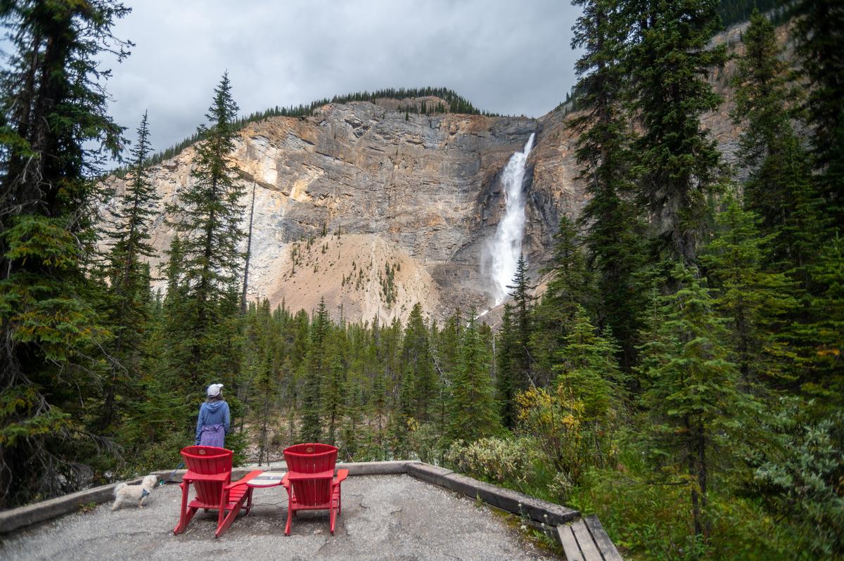Beautiful Takakkaw falls in Canada