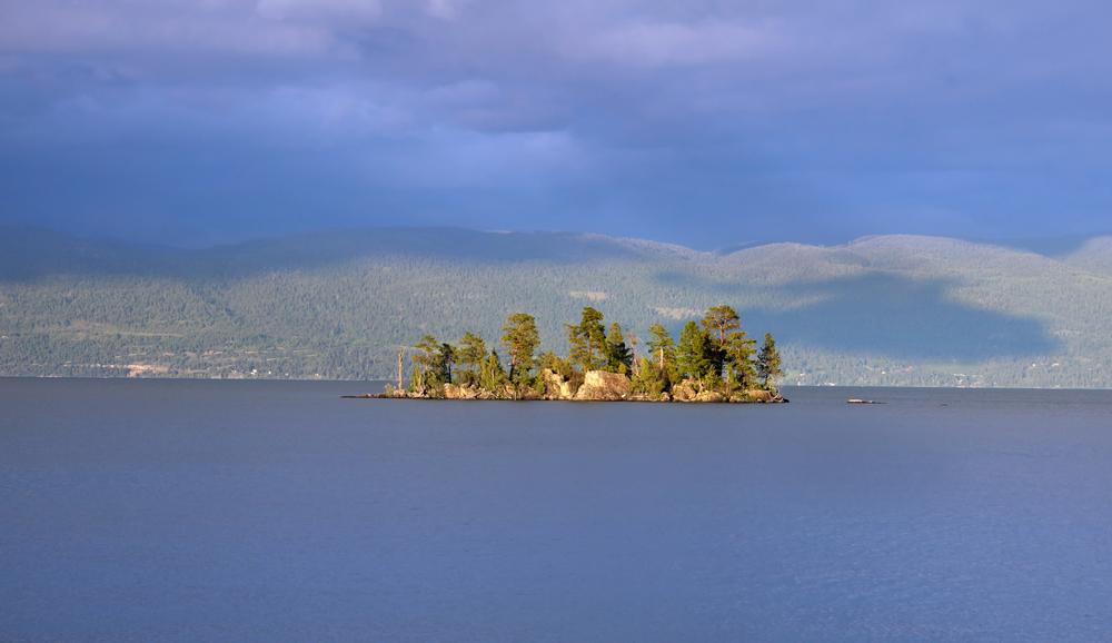 Relax by clear waters or savor lakeside views during a summer weekend.