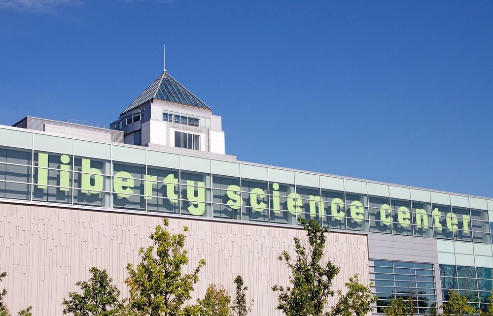 Spark Curiosity and Innovation at Liberty Science Center