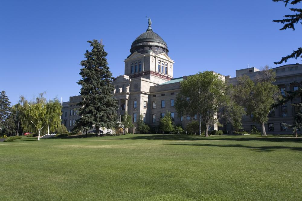 Tour grand halls and discover sights from Montana’s political history on a quick trip.