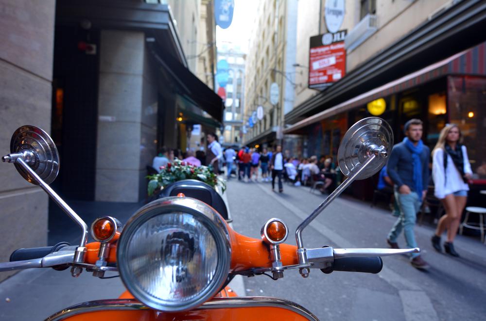 Sip, Shop, and Soak in the Atmosphere on Degraves Street
