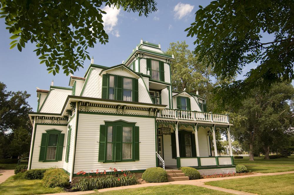 Visit the historic home and walk on scenic trails during a Western-themed trip.