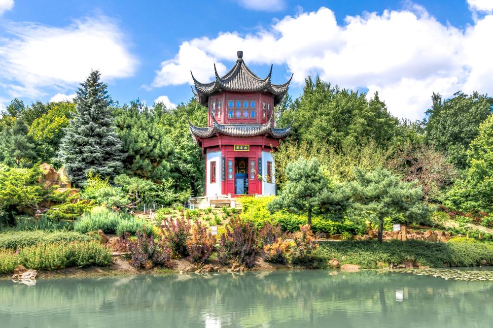 Wander Through Living Beauty at the Montreal Botanical Garden