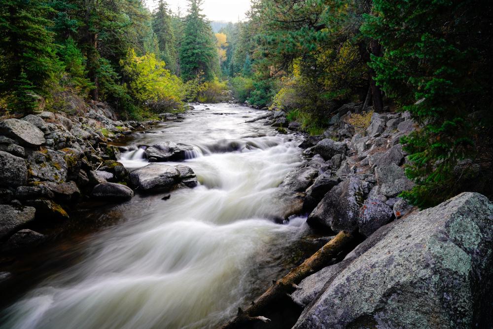 Have a picnic at Boulder Falls