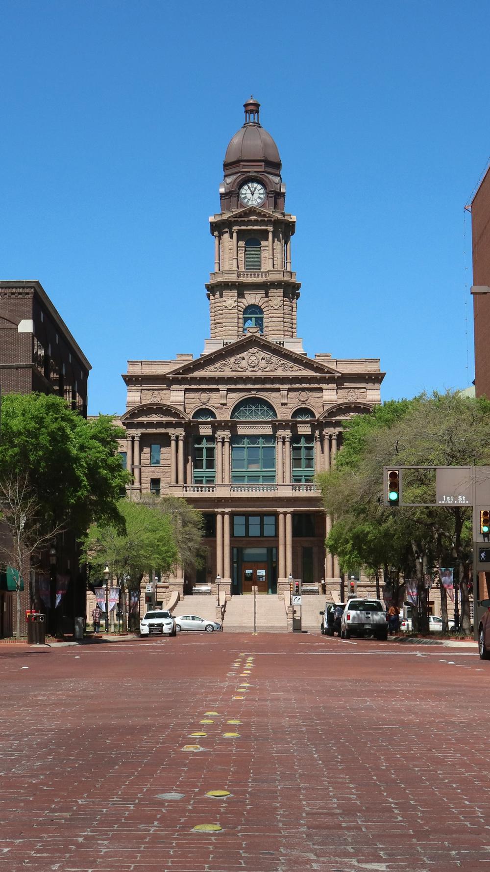 Shop and Dine in Sundance Square