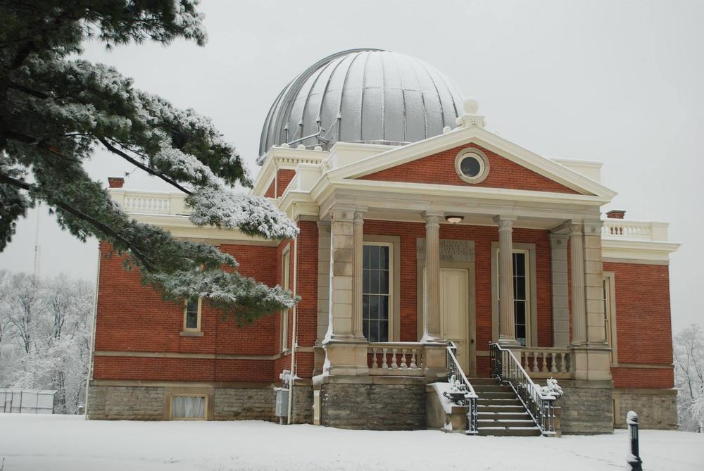 Explore celestial wonders, enjoy stargazing through historic telescopes.