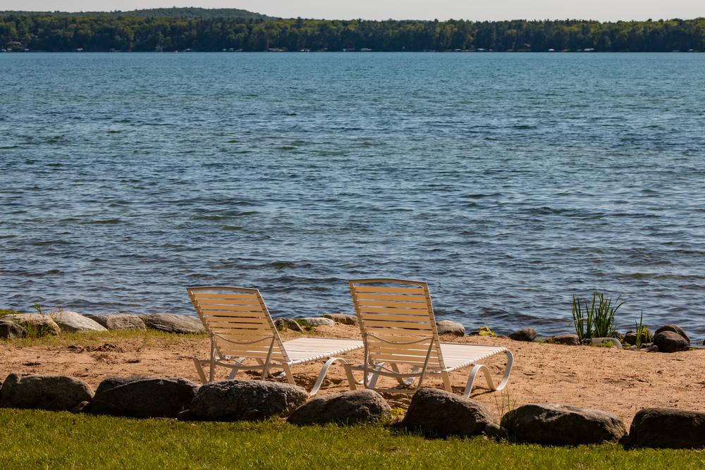 Sunbathe, Paddle, or Picnic at Clinch Park and Dive Into Lake Michigan Life