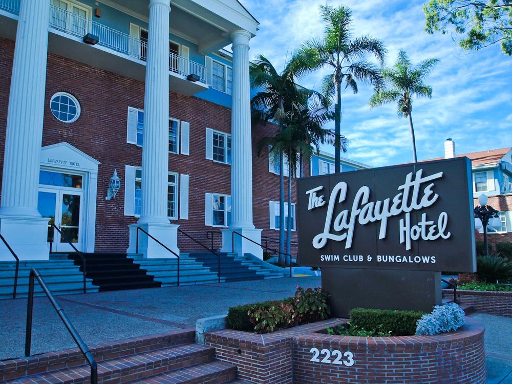 Lafayette Hotel, Swim Club & Bungalows, California