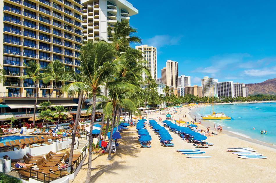 If You Dream of Surf and Sand, Stay at The Outrigger Waikiki