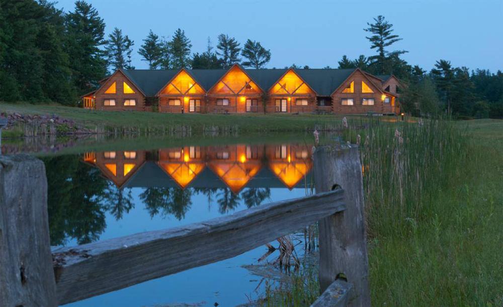 If You Crave Cozy Cabins and Quiet Woods, Stay at Warrens Lodging