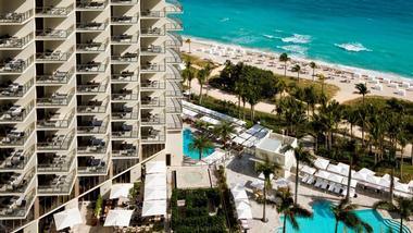 suites rooms florida harbour bal regis resort st getaways romantic
