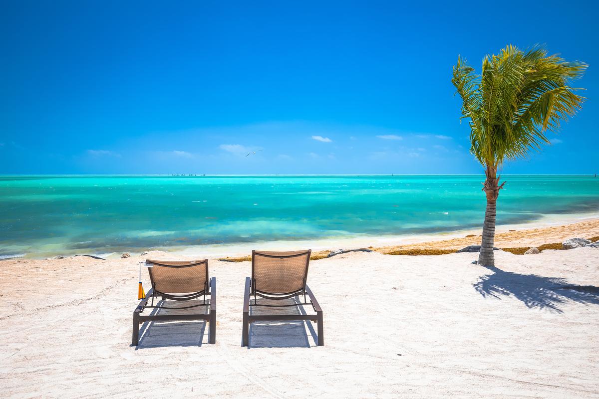 Sandy beach in Marathon, Florida