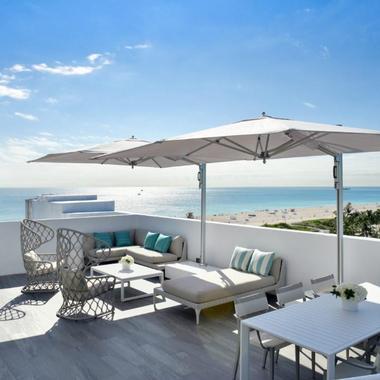 Hotel Victor | Romantic South Beach Vacations