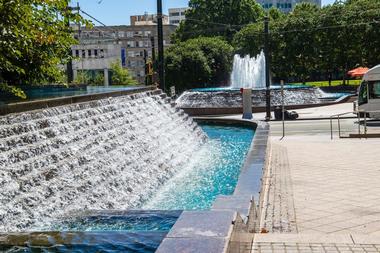 Gorgeous fountain in Woodruff Park