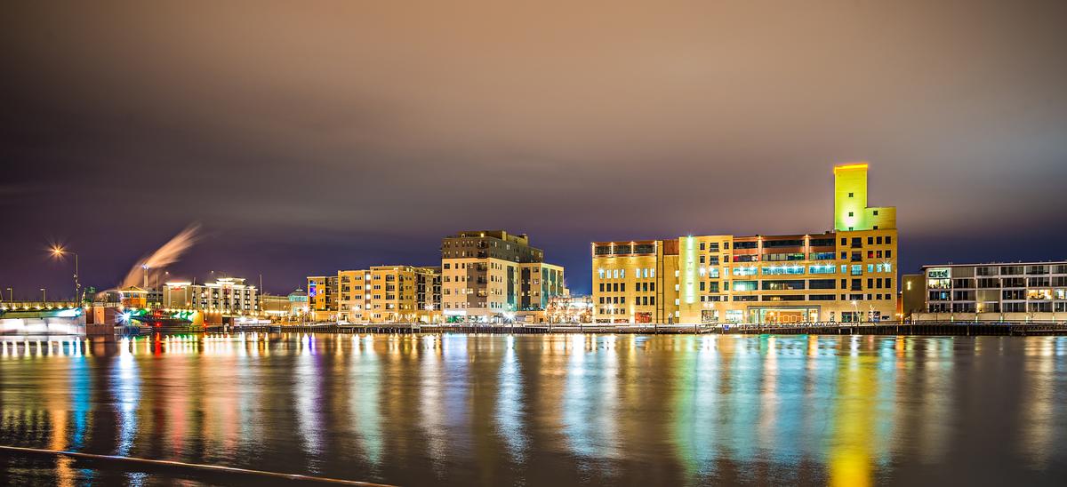 Green Bay WI at night