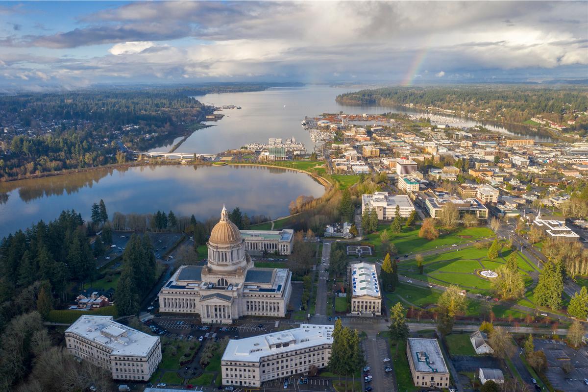Olympia’s Scenic Location