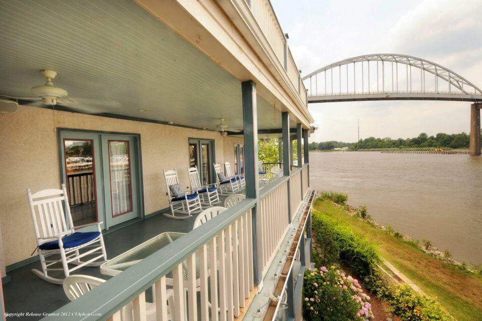 If You Love Riverfront Views, Relax at Ship Watch Inn