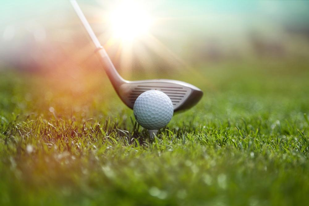 Tee Off and Chill Out at the High-Desert Chic Tetherow Resort