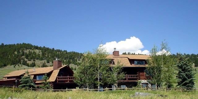 Curl Up Fireside at Romantic Howlers Inn