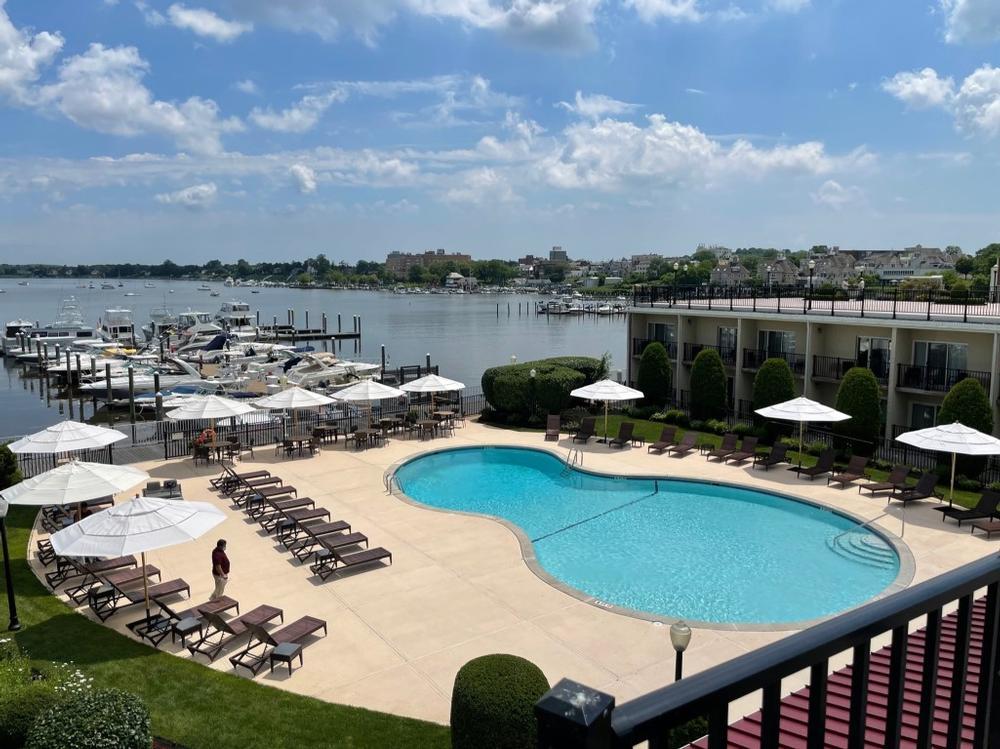 Molly Pitcher Inn