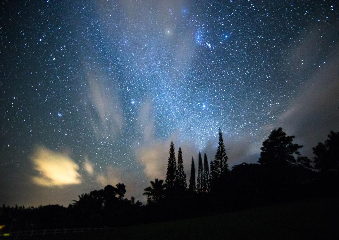 Look Up and Be Awed While Stargazing in Hawaii