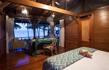 Playa Cativo Accommodations