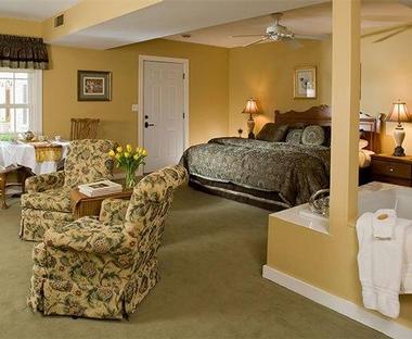 Suites at The Goldmoor Inn