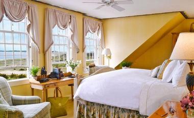 The Wauwinet Rooms & Suites