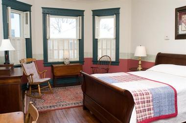 Frederick House Rooms & Suites