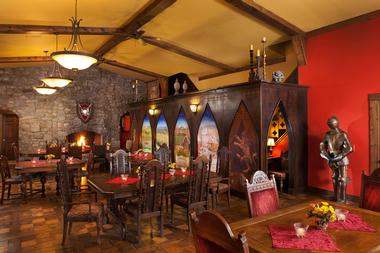 Ravenwood Castle Dining