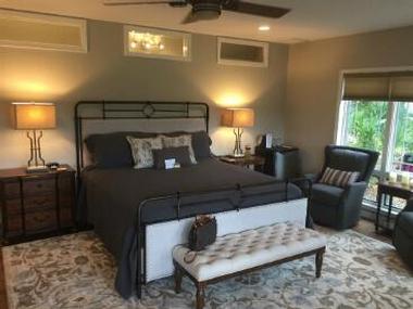 Rooms & Suites