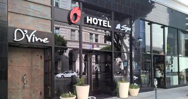 O. Henry Hotel