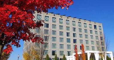 Proximity Hotel