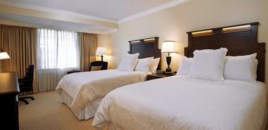 Morris Inn Rooms & Suites