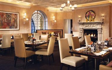 Dining at Rosewood Mansion on Turtle Creek