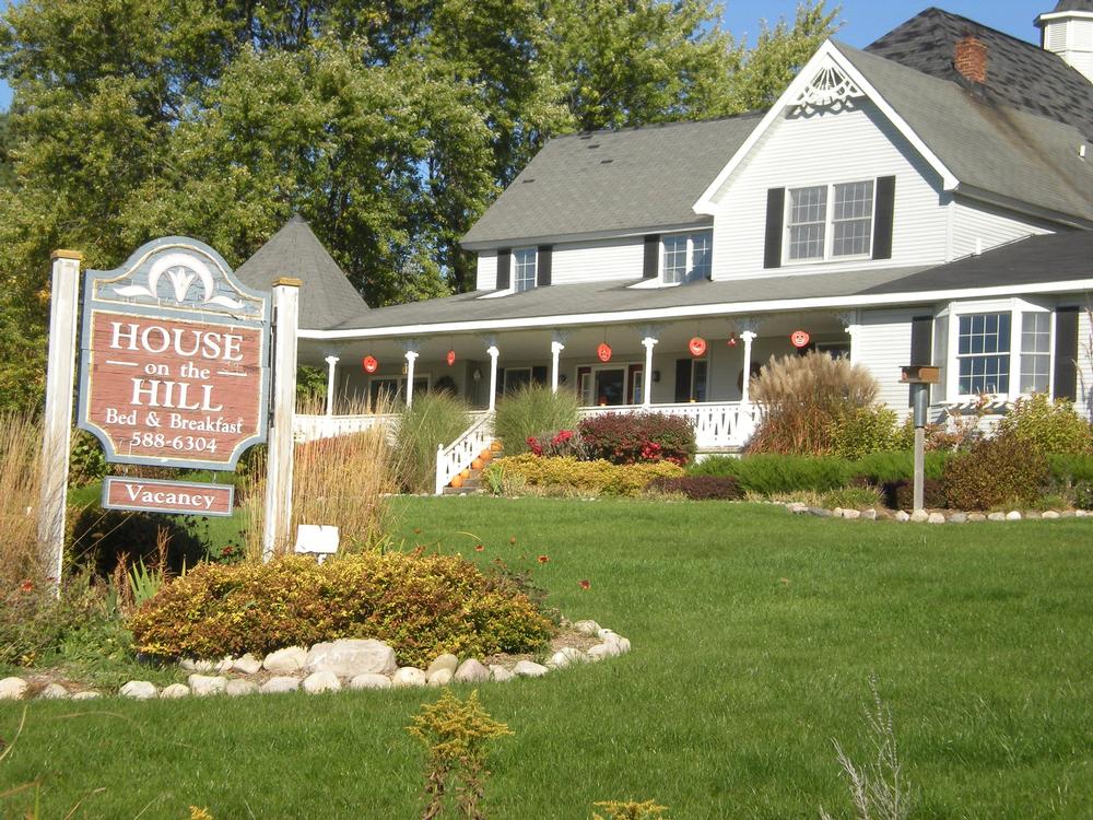 Relax in nature or walk along peaceful trails for a couples retreat.